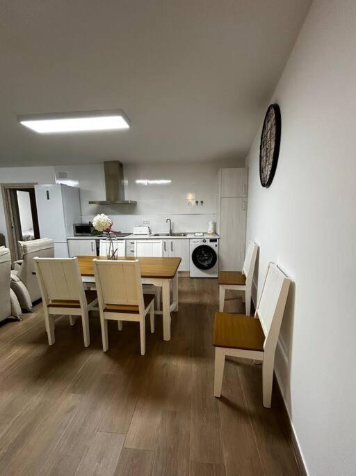El Coso Apartment Santa Cruz de la Zarza Екстериор снимка